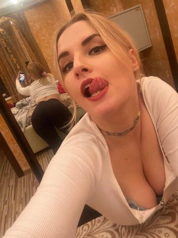 Юна